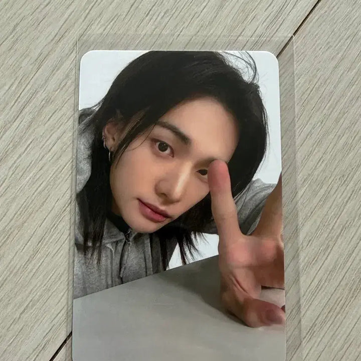 [BUNJANG] Stray Kids SKZ THIS MAN POP-UP Hyunjin Photocard / 스트레이키즈 스키즈 디스앤댓 팝업 3만원 구매 특전 현진 포카
