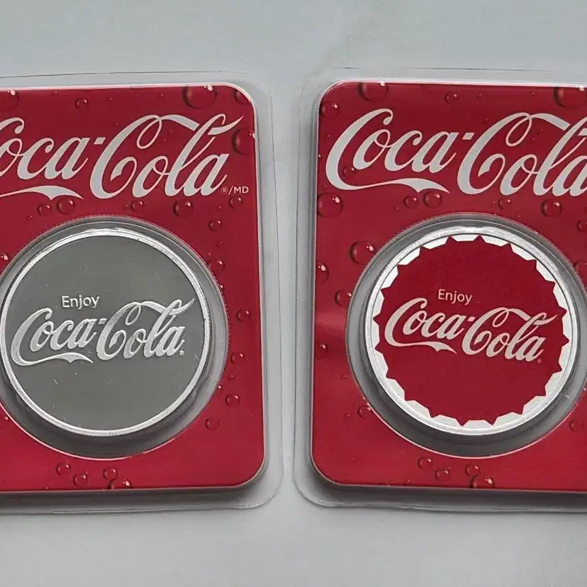 [BUNJANG] Coca-Cola Limited Edition .999 Fine Silver 1 oz Rounds Bundle Set (2 Types, 2 oz Total) / 코카콜라 한정판 .999 순은 1온스 라운드 밀봉 풀세트 (2종 1세트 총 2온스)