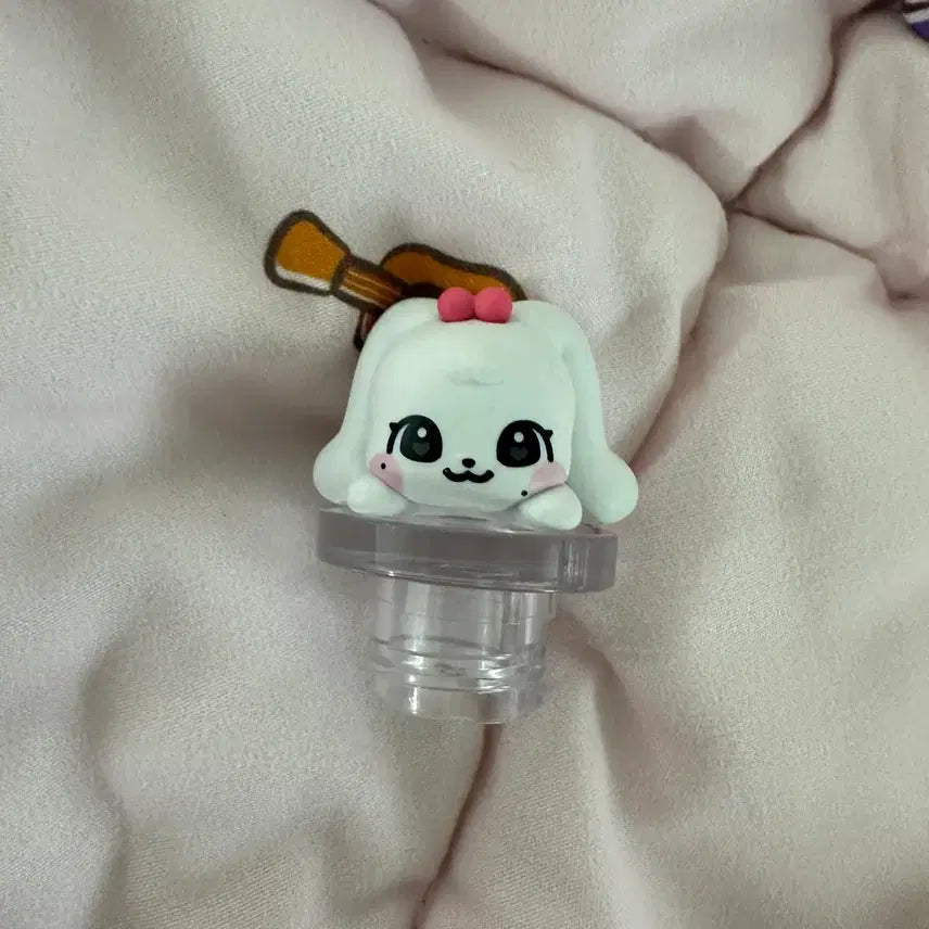 [BUNJANG] MINIVE Cherry Lightstick Charm / 미니브 체리 응원봉 참