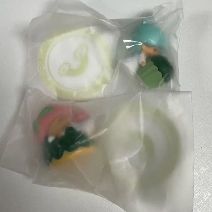 [BUNJANG] Sanrio Matcha Dessert Gachapon Kiki &amp; Lala Set / 산리오 말차 디저트 피규어 가챠 키키 라라 세트