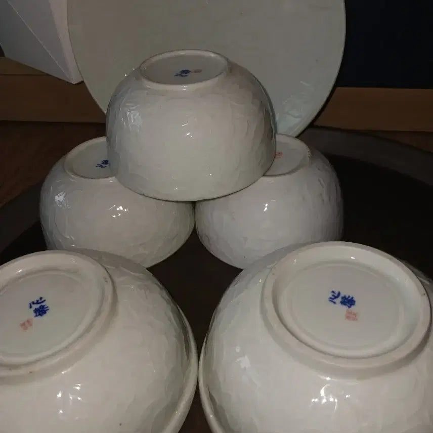 [BUNJANG] White Porcelain Lotus Pattern Banquet Tableware Set (6 Pieces) / 백자 연잎 연꽃문양 반상기 접시 세트 6P