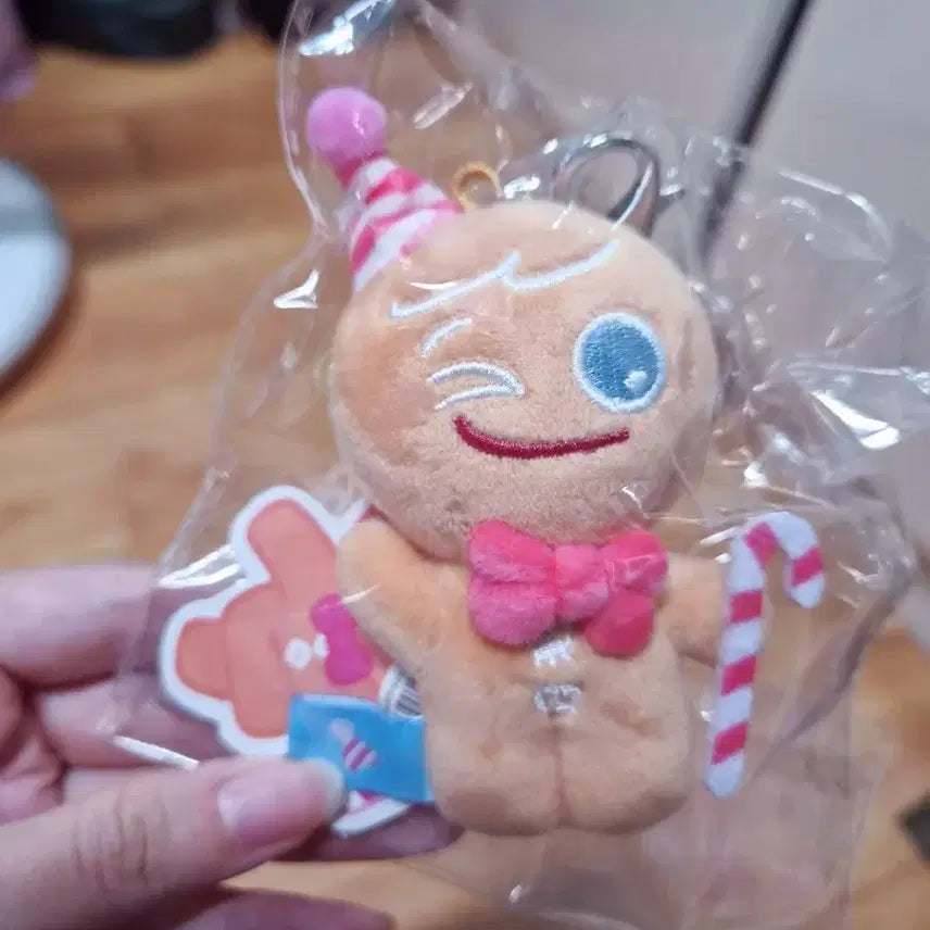 [BUNJANG] Cookie Run Brave Cookie Plush Keychain New / [정품]쿠키런 해피데이 용감한 쿠키 인형 키링 새상품
