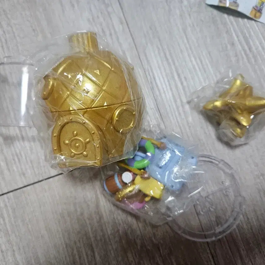[BUNJANG] SpongeBob Pineapple House (Gold Edition) / 스폰지밥 파인애플 하우스 (골드)