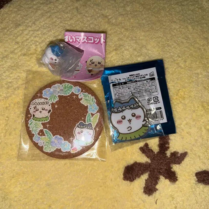 [BUNJANG] Hachiware Tabemono Gacha &amp; Chiikawa Mermaid Island Coaster Set / 하치와레 타베모노 가챠 &amp; 치이카와 인어의섬 코스터
