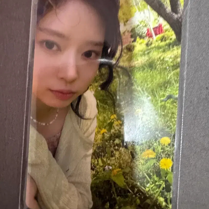 [BUNJANG] Kim Minju 2026 Fan Meeting Entry Photocard / 2026 김민주 팬미팅 입장 포카