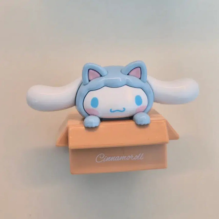 [BUNJANG] Sanrio Cinnamoroll Cat Box Figure / [소장품] 산리오 랜덤 피규어 > 시나모롤 고양이 박스 피규어