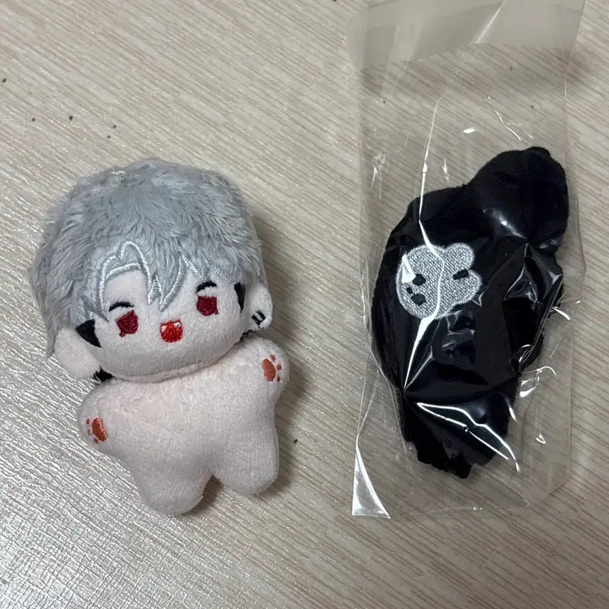 [BUNJANG] Moonbin ASTRO (Clothes Included) Doll / 콩눈플쁘 은호 (옷 포함)