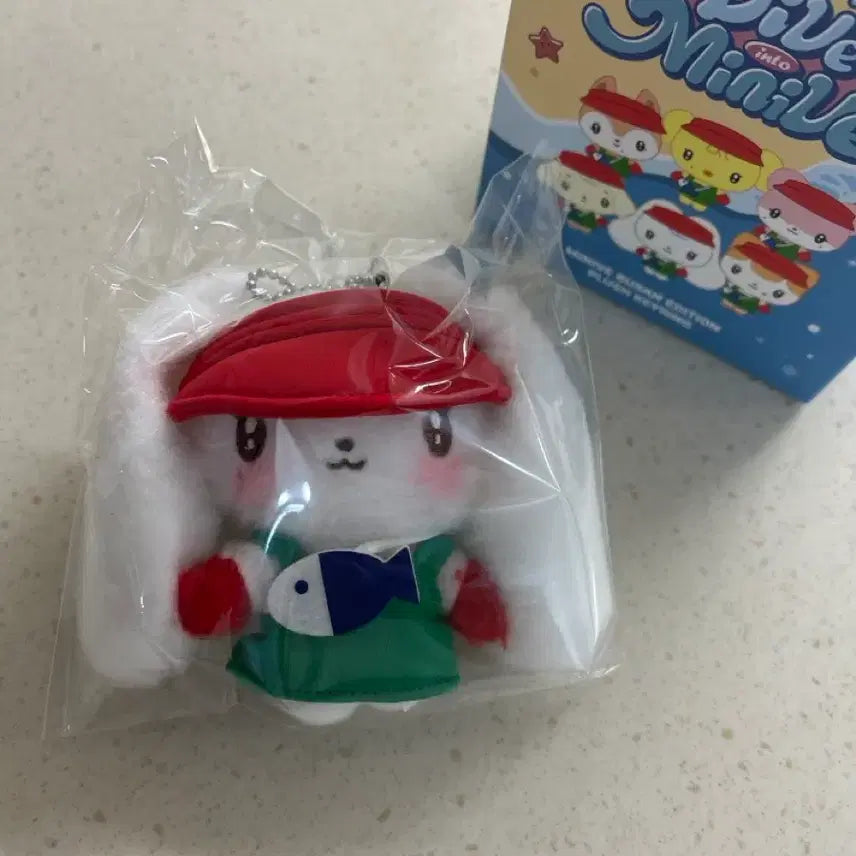 [BUNJANG] Ive Mini V MiniV Busan Cherry Doll Keyring / 최저가)아이브 미니브 팝업 부산 원영 키링 체리 인형 양도
