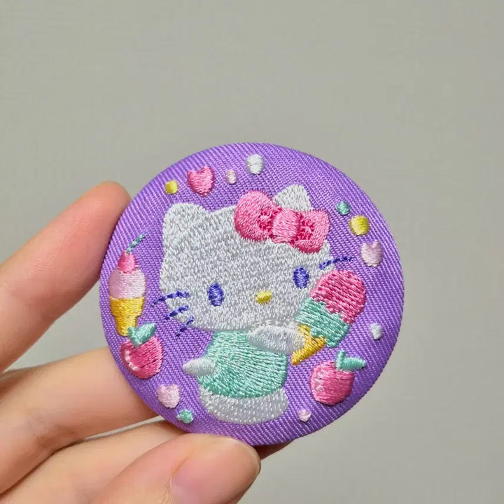 [BUNJANG] Sanrio Characters Embroidery Can Badge Vol. 2 Hello Kitty / 이번주특가)산리오 캐릭터즈 자수 캔 뱃지 2탄_헬로키티
