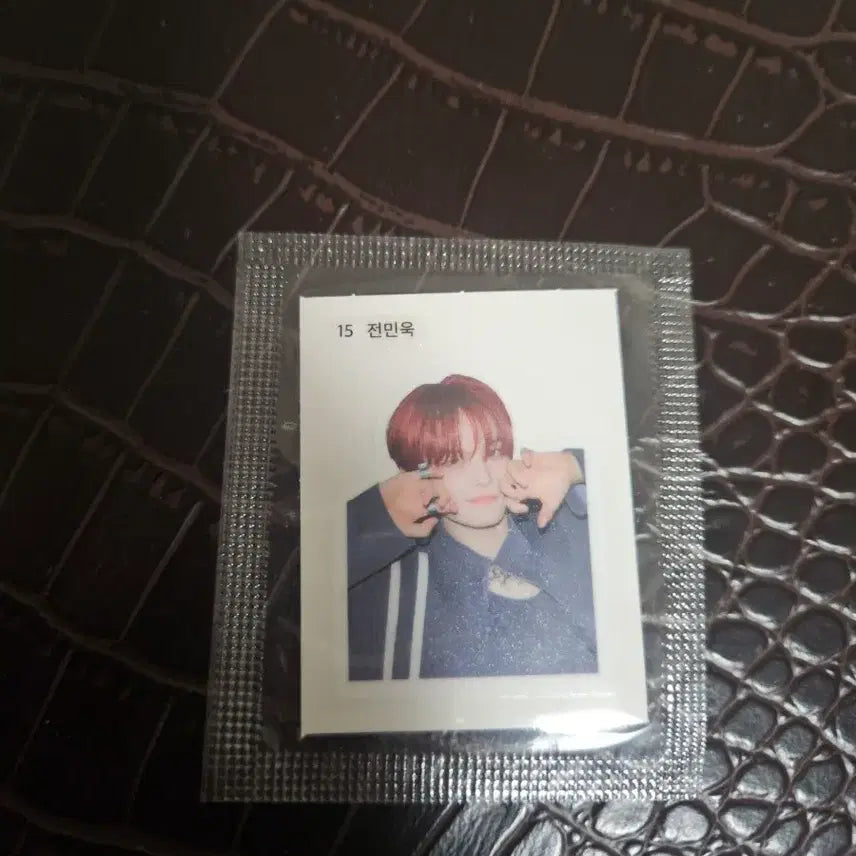 [BUNJANG] Close Your Eyes Jeon Minwook Ttibusil / 클로즈유어아이즈 클유아 전민욱 띠부실
