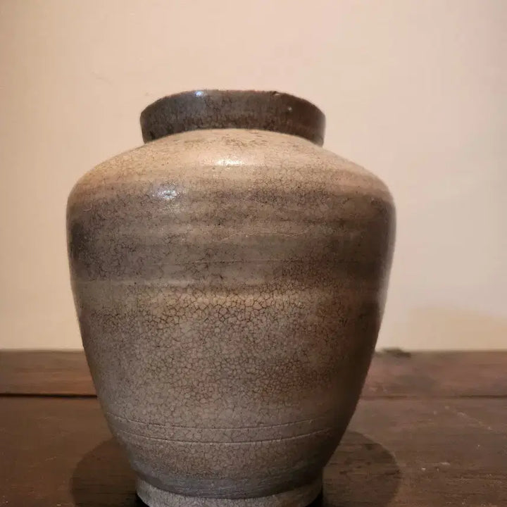[BUNJANG] Antique Folk Song Style White Porcelain Jar with Patina / [고태미 철철] 세월의 땟물이 짜글짜글한 비정형 민요 백자호