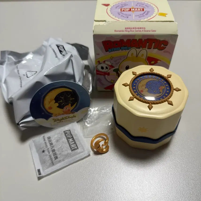 [BUNJANG] Pop Mart Romantic Proposal Ring Series 4 Little Star Twinkle Twinkle Figure / 팝마트 로맨틱 프로포즈링 시리즈 4 작은별 트윙클 트윙클