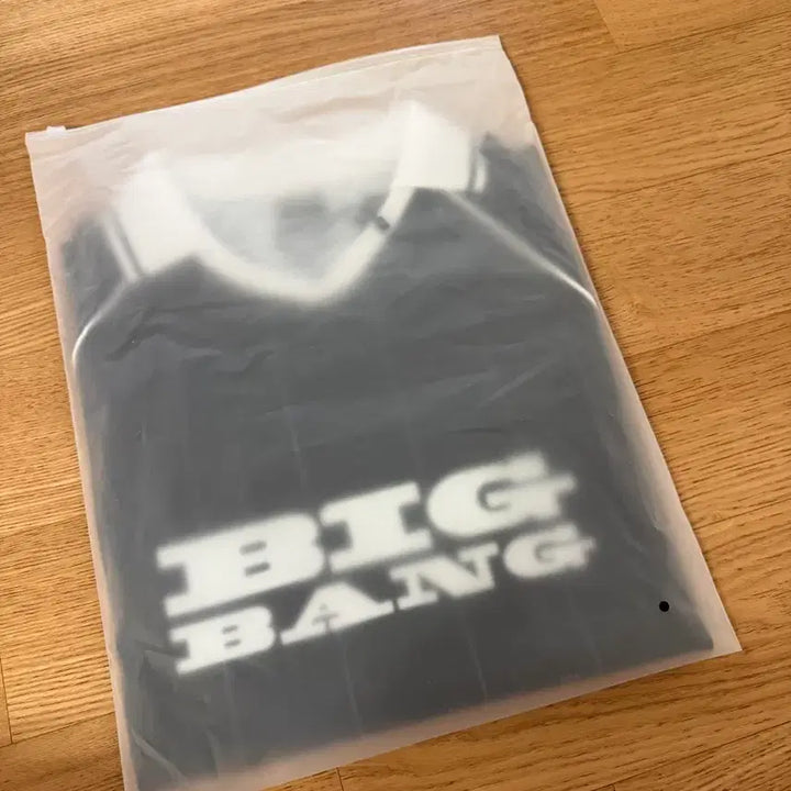 [BUNJANG] BIGBANG 20th Anniversary Official Uniform (L Size, Sealed) / 빅뱅 20주년 공식 유니폼 미개봉 (매장 품절)