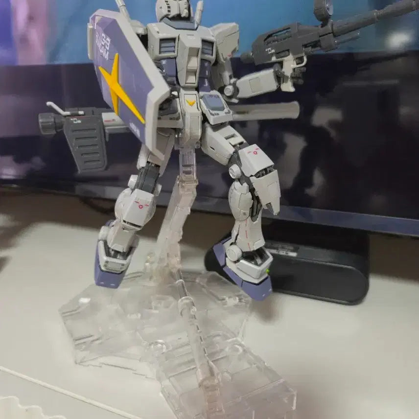 [BUNJANG] Bandai MG RX-78-2 Gundam Gray Limited Edition Model Kit / 반다이 mg 퍼스트 건담  그레이색상 한정판 조립후 전시