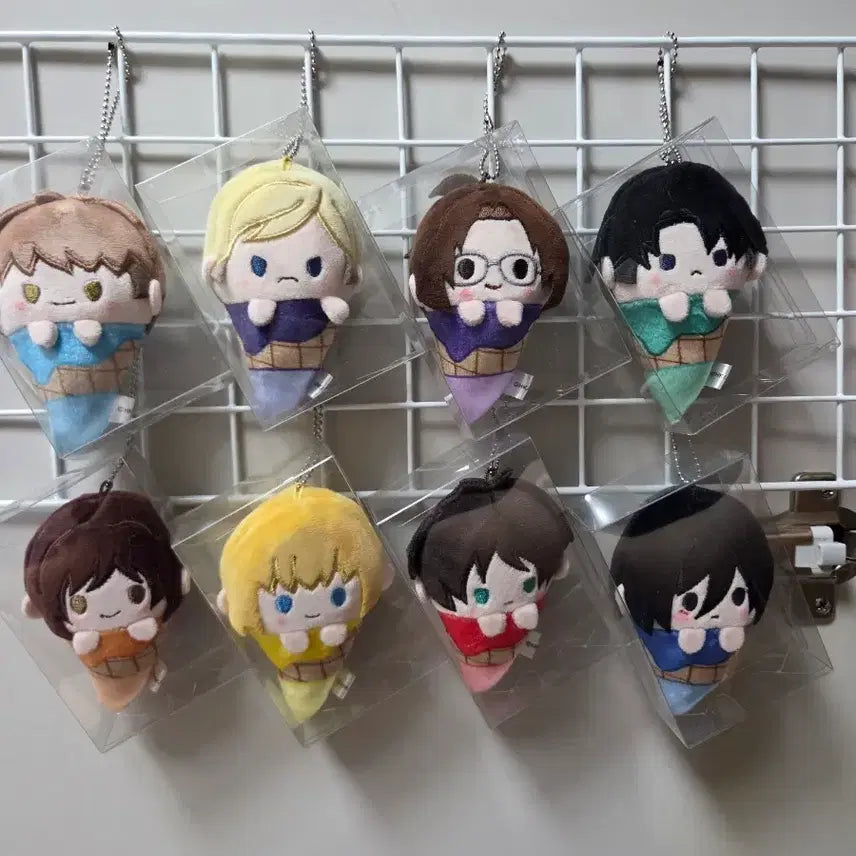 [BUNJANG] Attack on Titan Aistar Pinui Bundle (Box Included) / 진격의거인 아이스타피누이 일괄(박스있음)