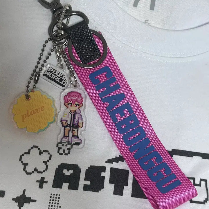 [BUNJANG] Pixel World Eunho Keyring (Sealed) / 미개봉)픽셀월드 은호키링