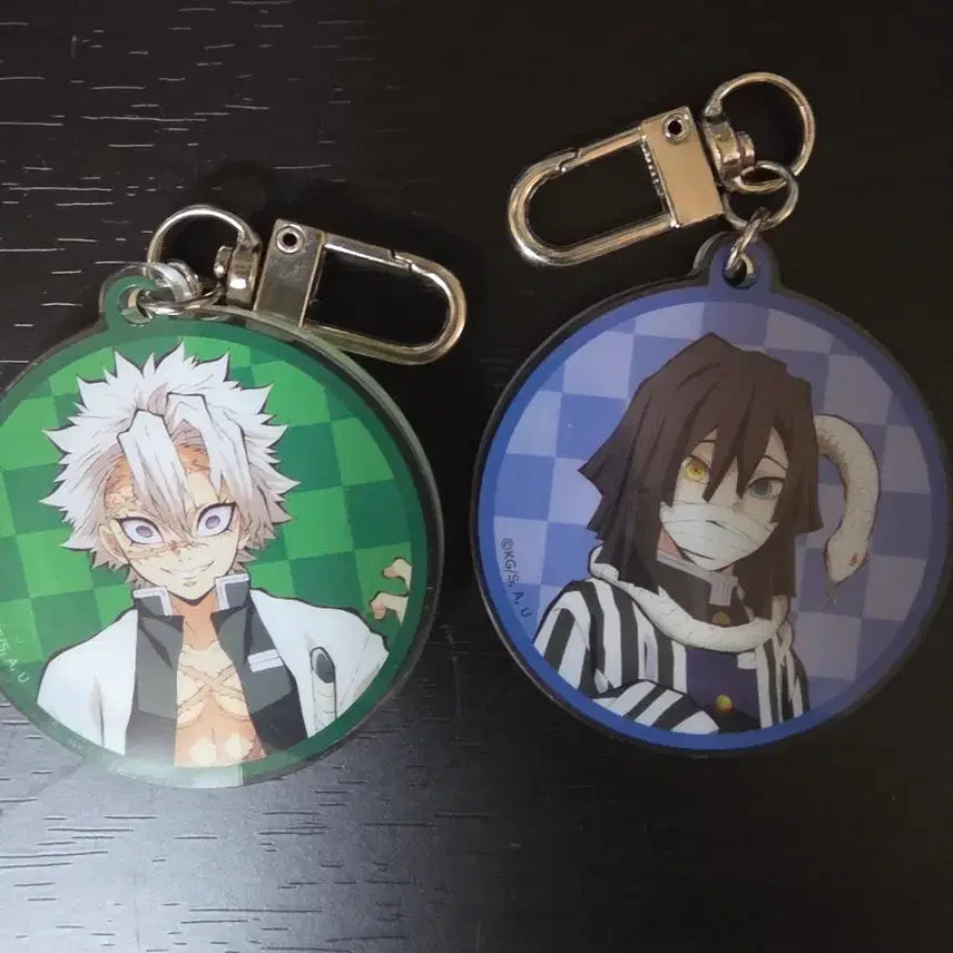 [BUNJANG] Demon Slayer: Kimetsu no Yaiba Candy Charm - Sanemi &amp; Iguro for Zenitsu Exchange / 귀멸의 칼날 키링 교환