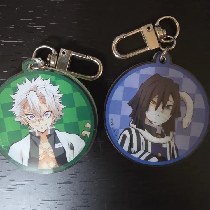 [BUNJANG] Demon Slayer: Kimetsu no Yaiba Candy Charm - Sanemi &amp; Iguro for Zenitsu Exchange / 귀멸의 칼날 키링 교환