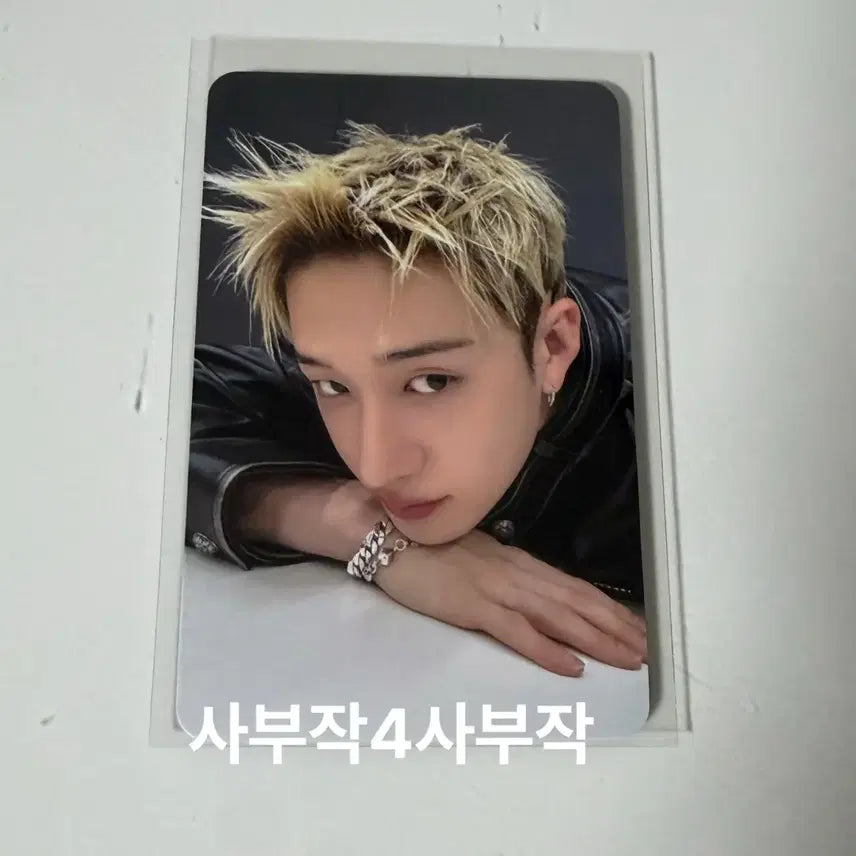 [BUNJANG] Stray Kids SKZ THIS MAN 2nd Week Popup POB Bang Chan Photocard / 스트레이키즈 스키즈 디스앤댓 2주차 팝업 3만원 특전 포카 방찬