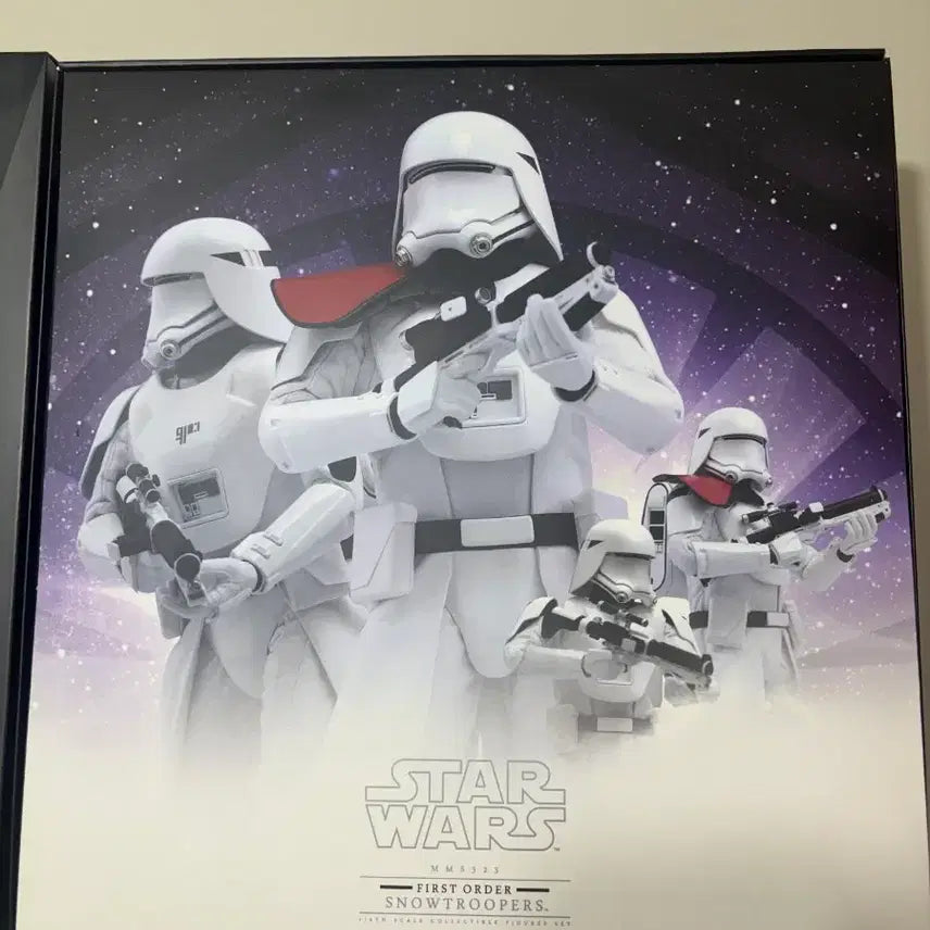 [BUNJANG] Hot Toys Star Wars First Order Snowtrooper (Standard &amp; Special Forces) Action Figure Set / 핫토이 스타워즈 퍼스트오더 스노우트루퍼 합본