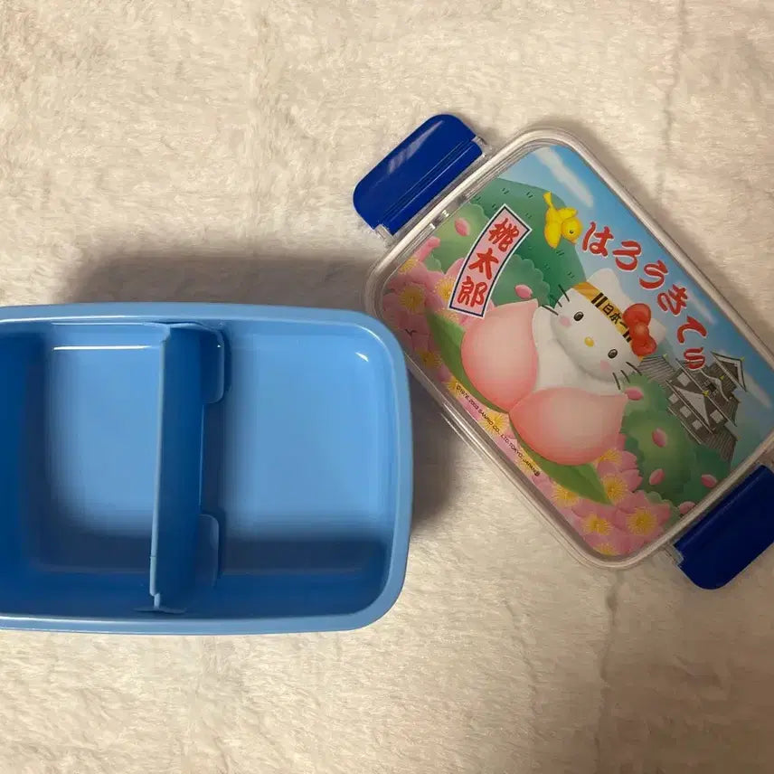 [BUNJANG] 2003 Okayama Limited Momotaro Lunch Box - Hello Kitty / 고전 키티 2003년 복숭아 모모타로 도시락통 보관함