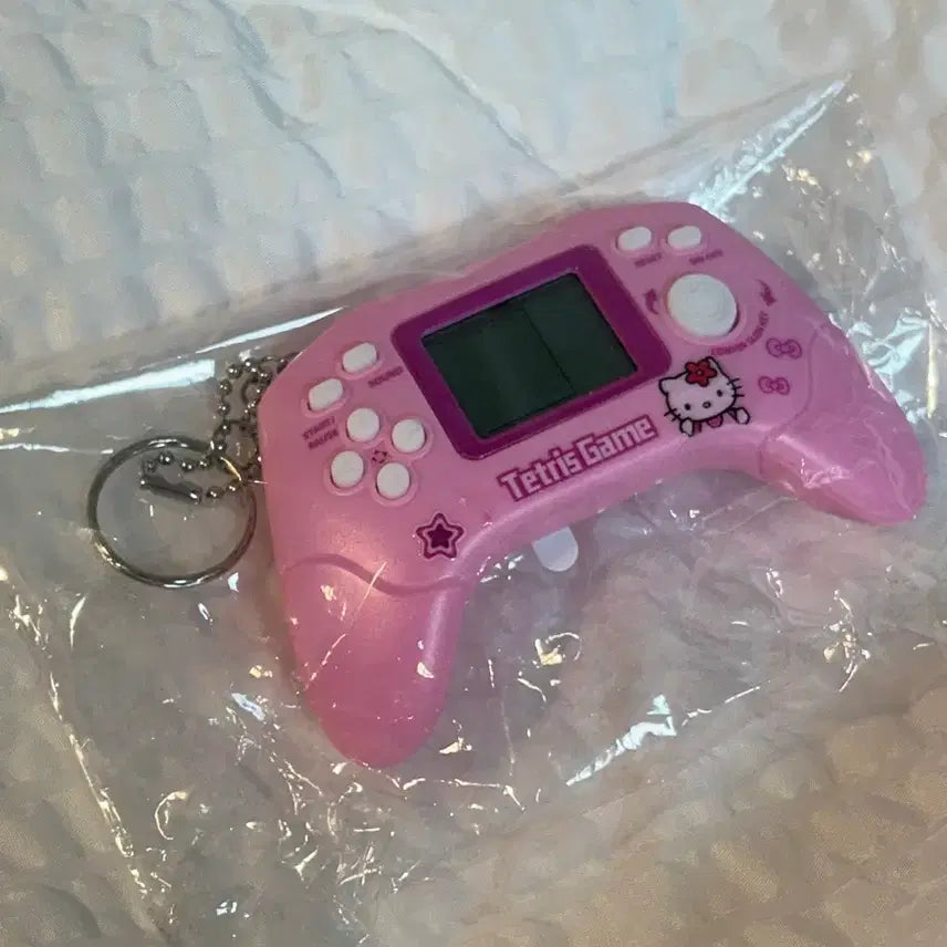[BUNJANG] Hello Kitty Tetris Game Keychain / 새상품) 헬로키티 테트리스 게임 키링