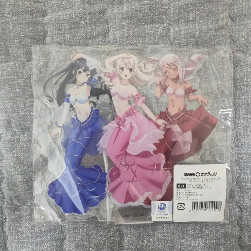 [BUNJANG] Prisma Illya DMM Scratch Mermaid Group Acrylic Stand / 프리즈마 이리야 dmm스크래치 머메이드 단체 아크릴 스탠드 팝니다