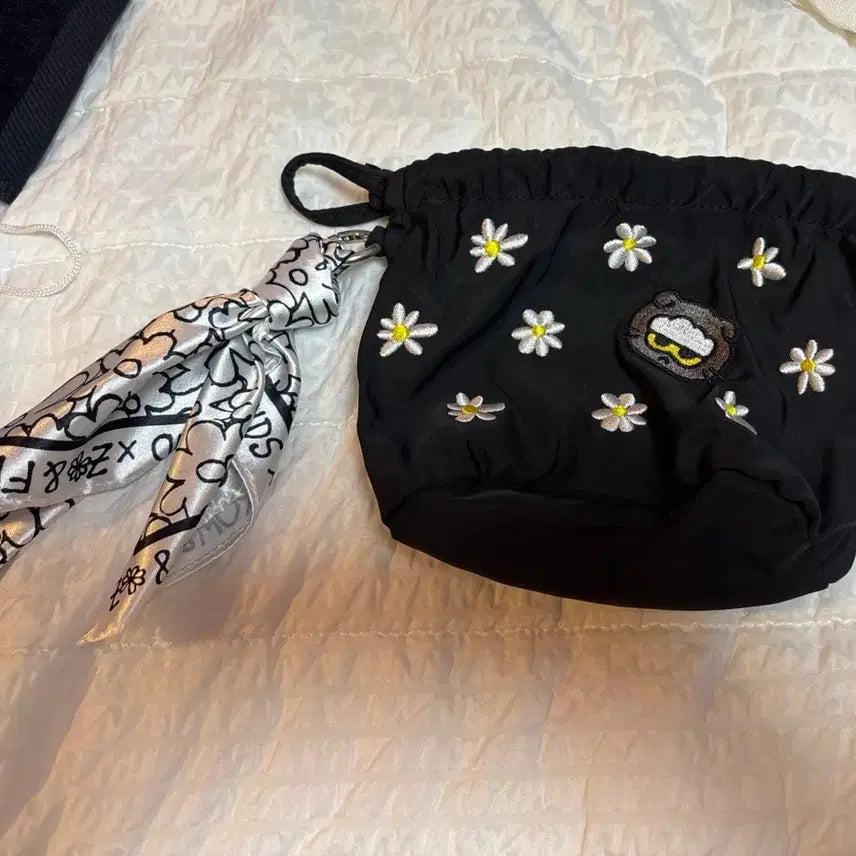 [BUNJANG] Rom&amp;nd Jo&amp;Friends G-Dragon Pouch / 롬앤 조앤프렌즈 지디 지드래곤 파우치