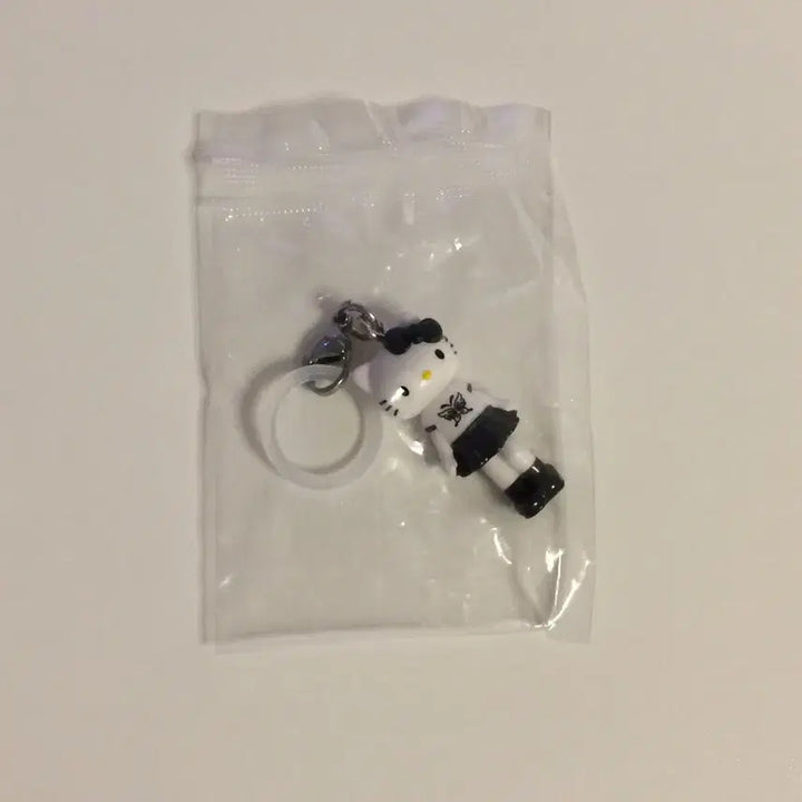 [BUNJANG] Hello Kitty Ashinaga Ankuru School Uniform Long Leg Gacha / 헬로키티 아시나가 교복 롱다리 메지루시 가챠