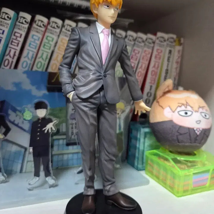 [BUNJANG] Mob Psycho 100 Reigen Arataka Figure / 모브사이코 레이겐 피규어