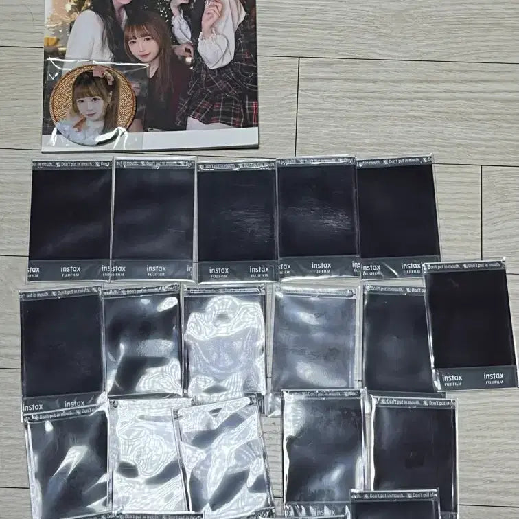 [BUNJANG] Idol Group Denpamaru Iho Teyu Kiseo Amu Lucky Draw &amp; Merchandise Bundle Set / 지하아이돌 전 덴파마루 이호테우 키세오 아무 란체키 및 굿즈 일괄로 판매합니다