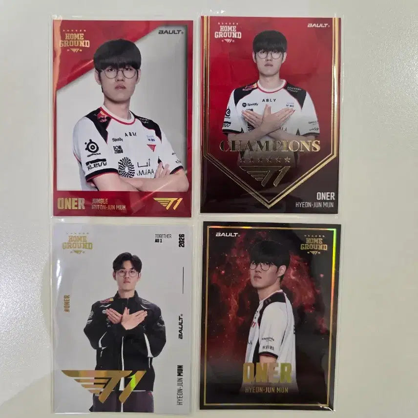 [BUNJANG] T1 Faker Bolt Trading Card Rare Set (Includes Champions) / T1 티원 오너 볼트 트레이딩 카드 레어 4종 팝니다! (챔피언스 포함)