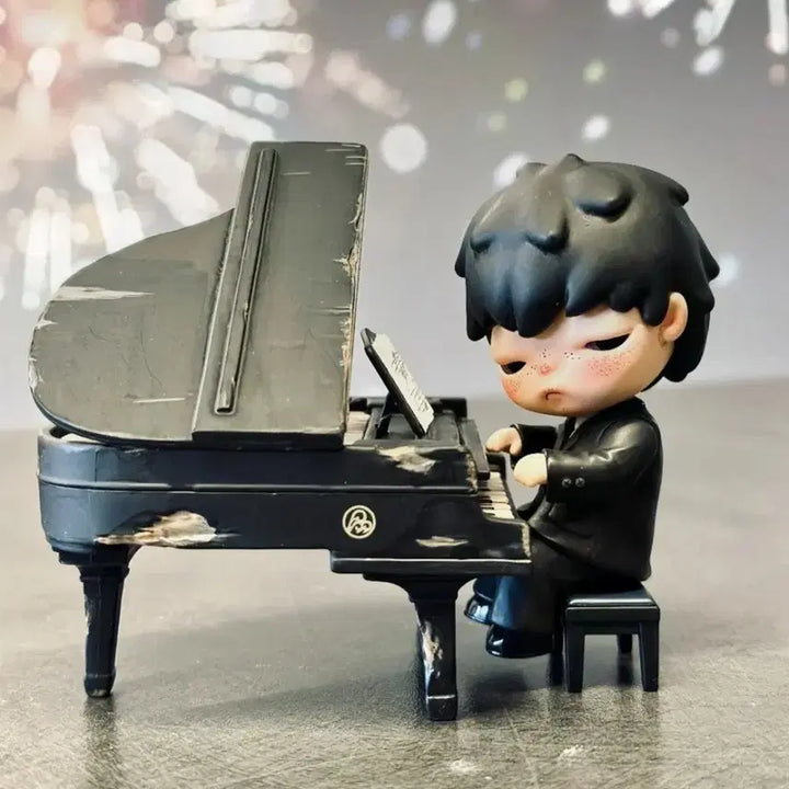 [BUNJANG] Hirono Pianist Figure (Unsealed) / 히로노 피아니스트 개봉 급처!!!