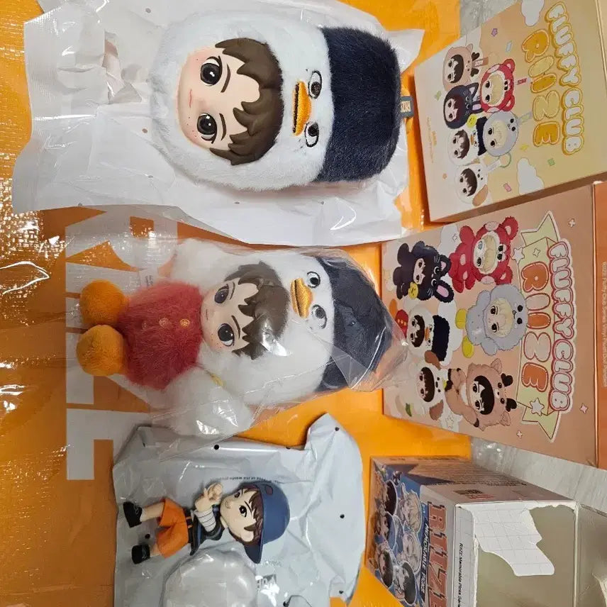 [BUNJANG] RIZE POP MART Fluffy Club Full Body Doll &amp; Figure Set / RIZE 팝마트 플러피 클럽 전신인형 얼굴  피규어 팝니다