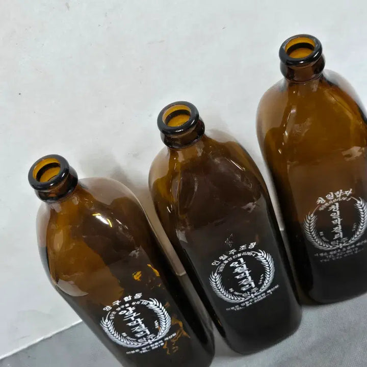 [BUNJANG] Vintage Makgeolli Glass Bottles Set / 옛날 빈티지 막걸리 유리병 .양구막걸리 .인월막걸리.청일막걸리 3종 일괄