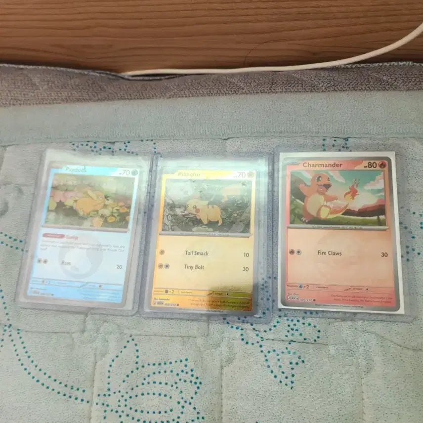 [BUNJANG] Pokemon Card Charizard, Psyduck, Pikachu Single Cards Bundle / 포켓몬 카드 파이리 / 고라파덕 / 피카츄