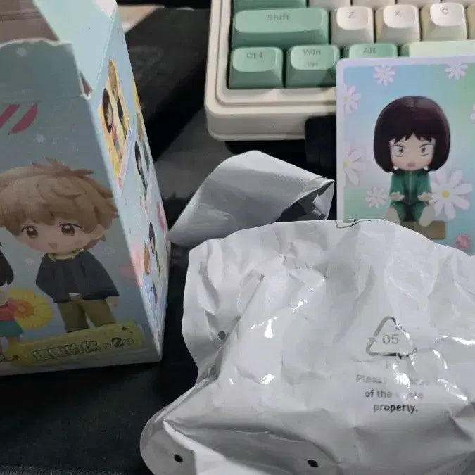 [BUNJANG] Pop Mart SKP &amp; LOOPE Dazzling Youth Series 2 Mitsumi Figure / 팝마트 스킵과 로퍼 눈부신 청춘 시리즈2 미츠미 피규어