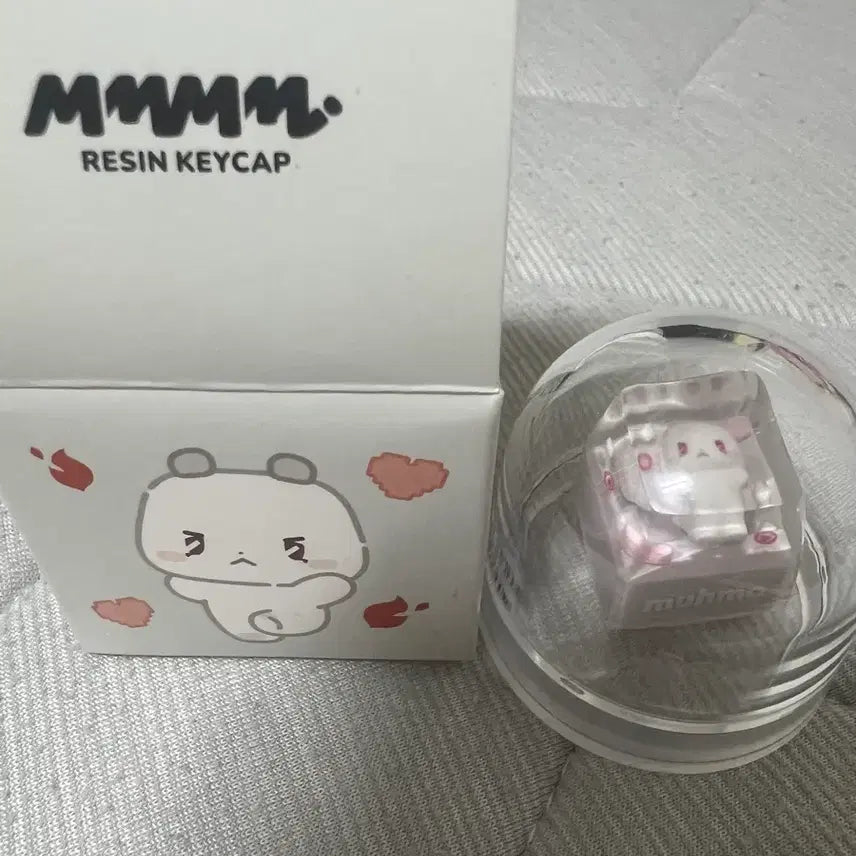 [BUNJANG] PLAVE Mmm Baby Resin Keycap (Mme.Mo) + Eunho Photocard Set / 플레이브 므메미무 레진 키캡 므모 + 은호 포카 6장 포함
