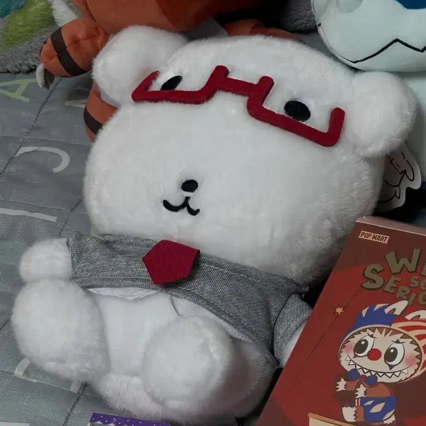 [BUNJANG] Ganadi School Uniform Red Glasses Doll / 가나디 교복 넥타이 빨간안경 인형