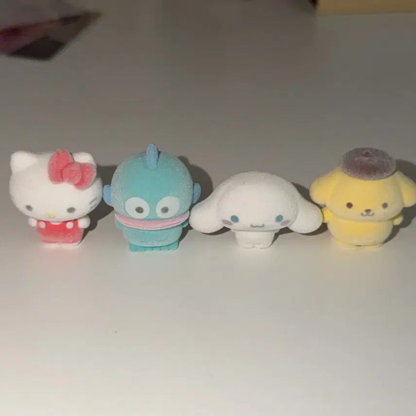 [BUNJANG] Sanrio Fluffy Floppy Gacha Set (1st Edition) / 산리오 플러피 플로키 가챠 1탄 일괄