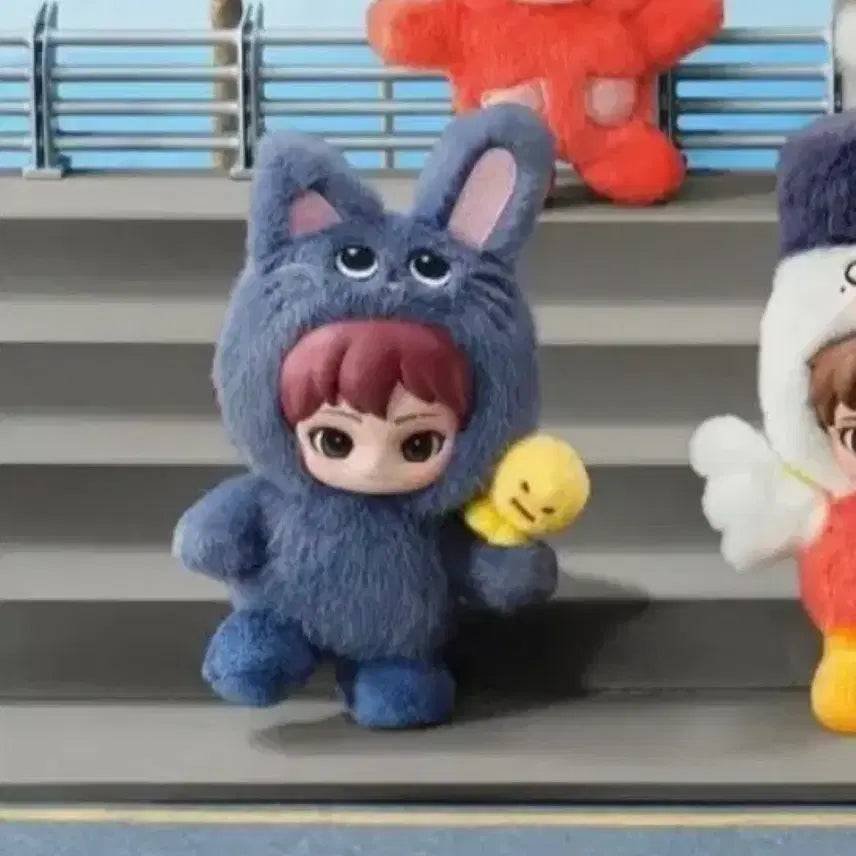 [BUNJANG] Pop Mart Tto Nyeong Deok Fluffy Club Series Plush Doll Keychain / 팝마트 라이즈 원빈 토냥덕 양도