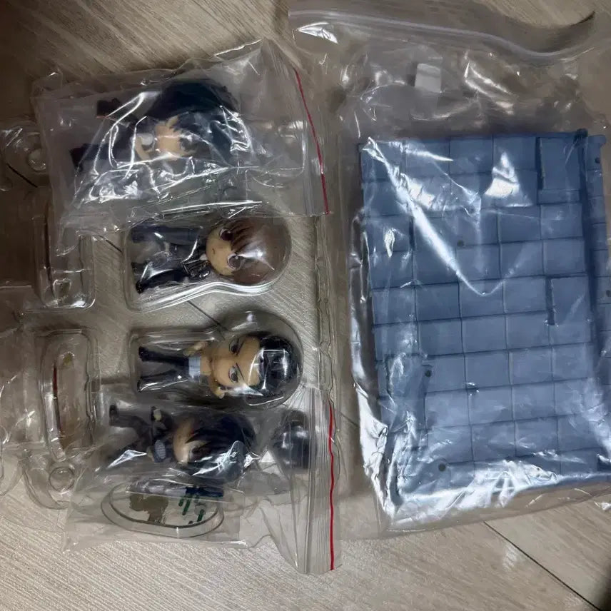 [BUNJANG] Gintama Chibi큥 Shinsengumi Gintoki, Sougo, Hijikata Figure Set / 은혼 치비큥 진선조 긴토키 소고 히지카타