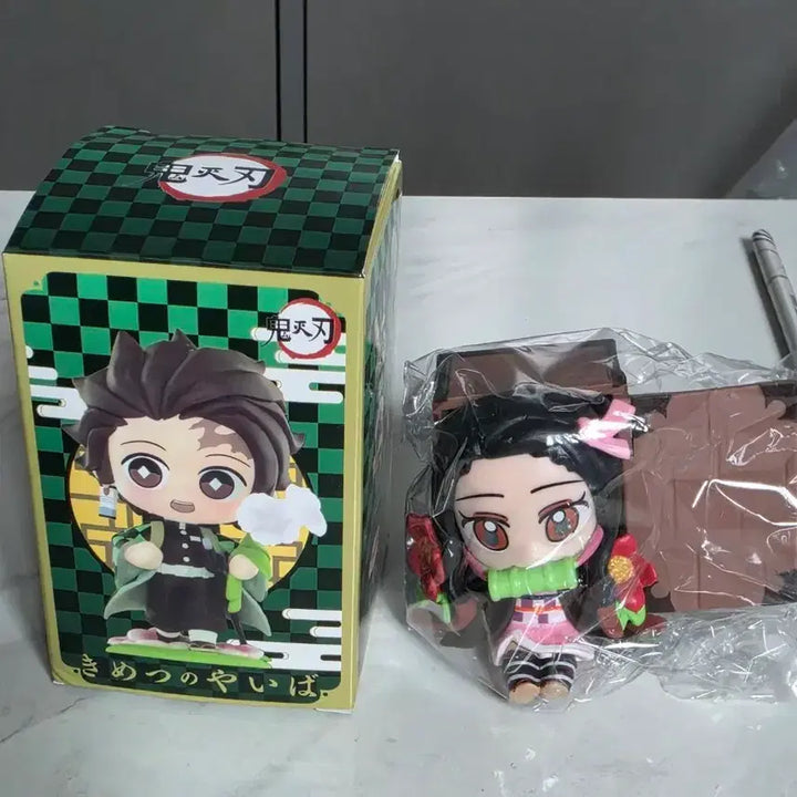 [BUNJANG] Demon Slayer Nezuko Figure / 귀멸의칼날 네즈코