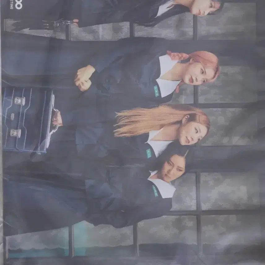 [BUNJANG] Mamamoo 2017 Bloom Bloom Picnic Fanmeeting Goods Mini Poster Set Sealed / 마마무 2017 무럭무럭 피크닉 팬미팅 굿즈 미니포스터 세트 미개봉