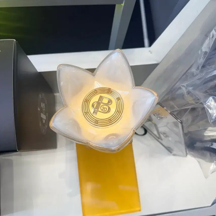[BUNJANG] BIGBANG 20th Anniversary Official Light Stick / 뱅봉 20주년
