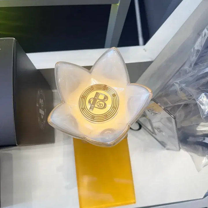 [BUNJANG] BIGBANG 20th Anniversary Official Light Stick / 뱅봉 20주년