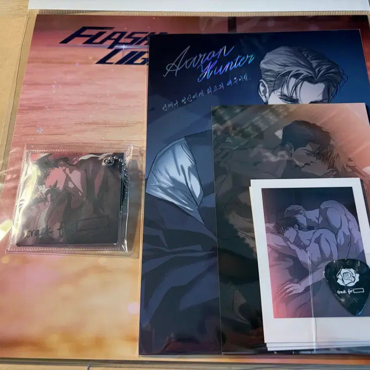 [SOLD OUT] [BUNJANG] Mopefun Flashlight You and I Set Photocard Bundle Set Sealed / 원가이하 모펀 플래시라이트 you and i 세트 미개봉 양도
