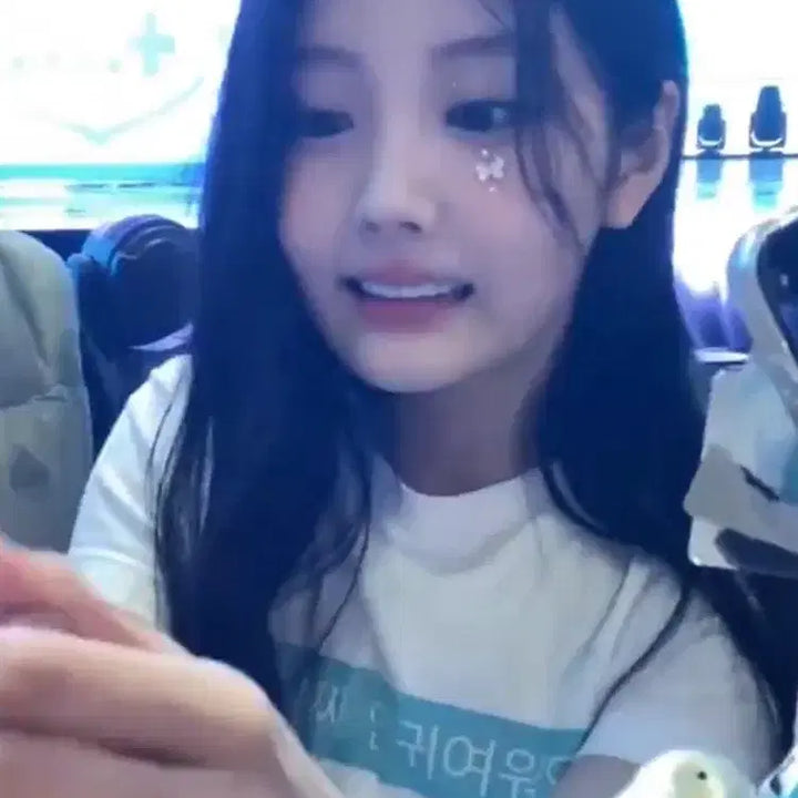 [BUNJANG] ILLIT Wonhee Mandu Angel Doll (Wings Included) / 날개 포함) 아일릿 원희 이원디 인형 양도 만두천사 굿즈 이원희