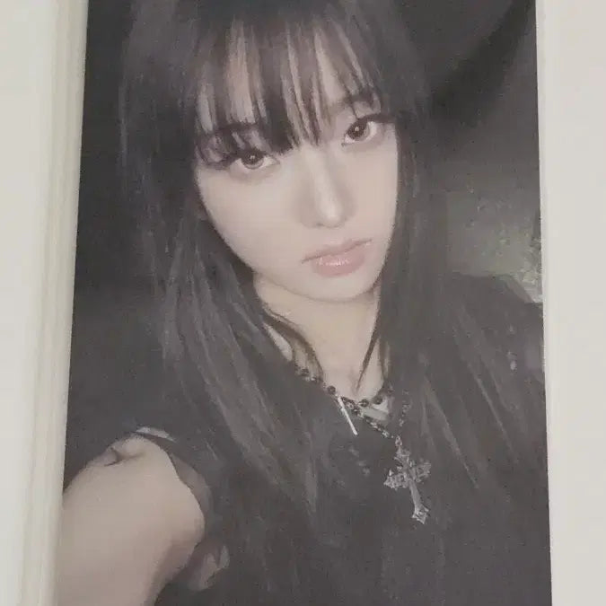 [BUNJANG] Kiiikiii Lee Sol Waikiki 1st Week Studio Photocard / 키키 kiiikiii 이솔 와이키키 1주차 공방포카