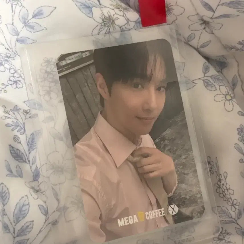 [BUNJANG] EXO SUHO Megacoffee Photocard / 엑소 수호 메가커피 포토카드 판매합니다